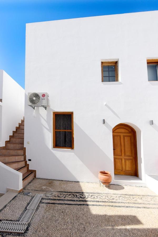Pera Houses 2-Bedroom In The Center Of Lindos Εξωτερικό φωτογραφία